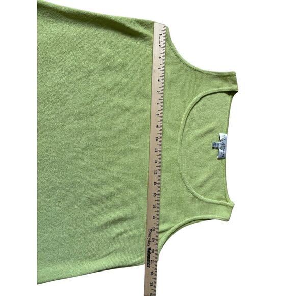 St John Santana Knit Top Scoop Neck size L Light Green - Picture 6 of 8